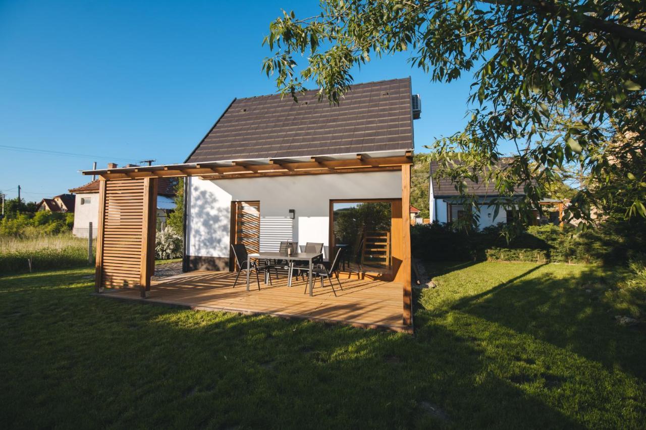 Villa Hivlak Vendeghazak Demjén Exterior foto